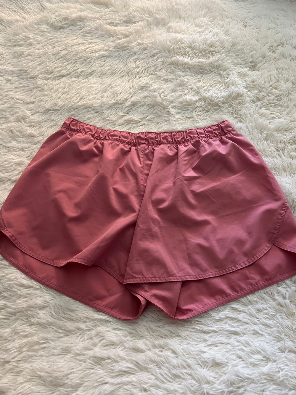 Old Navy Women’s Dusty Rose Athletic Shorts
